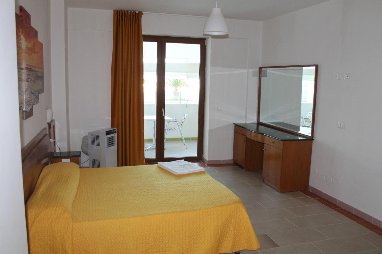 B&B Palazzo Manfredi Vieste, Fronte Mare Con Parcheggio Dış mekan fotoğraf