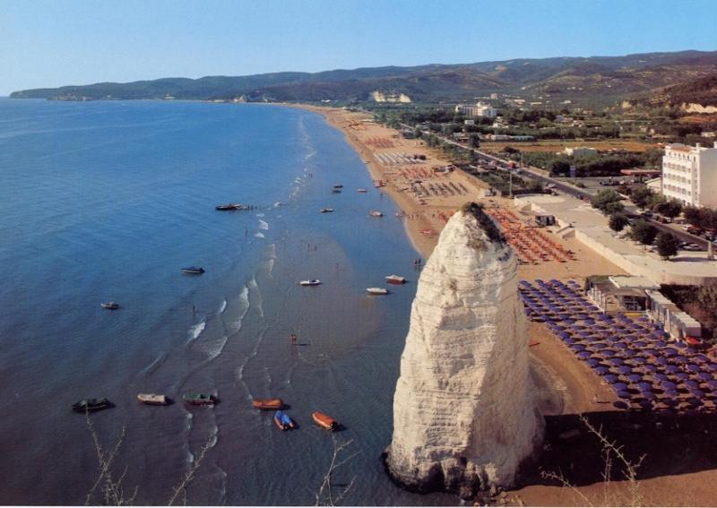B&B Palazzo Manfredi Vieste, Fronte Mare Con Parcheggio Dış mekan fotoğraf