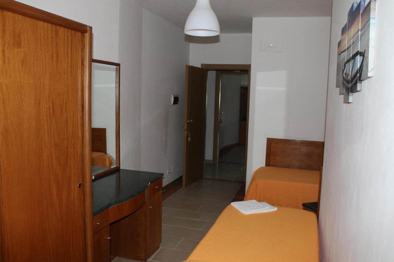 B&B Palazzo Manfredi Vieste, Fronte Mare Con Parcheggio Dış mekan fotoğraf
