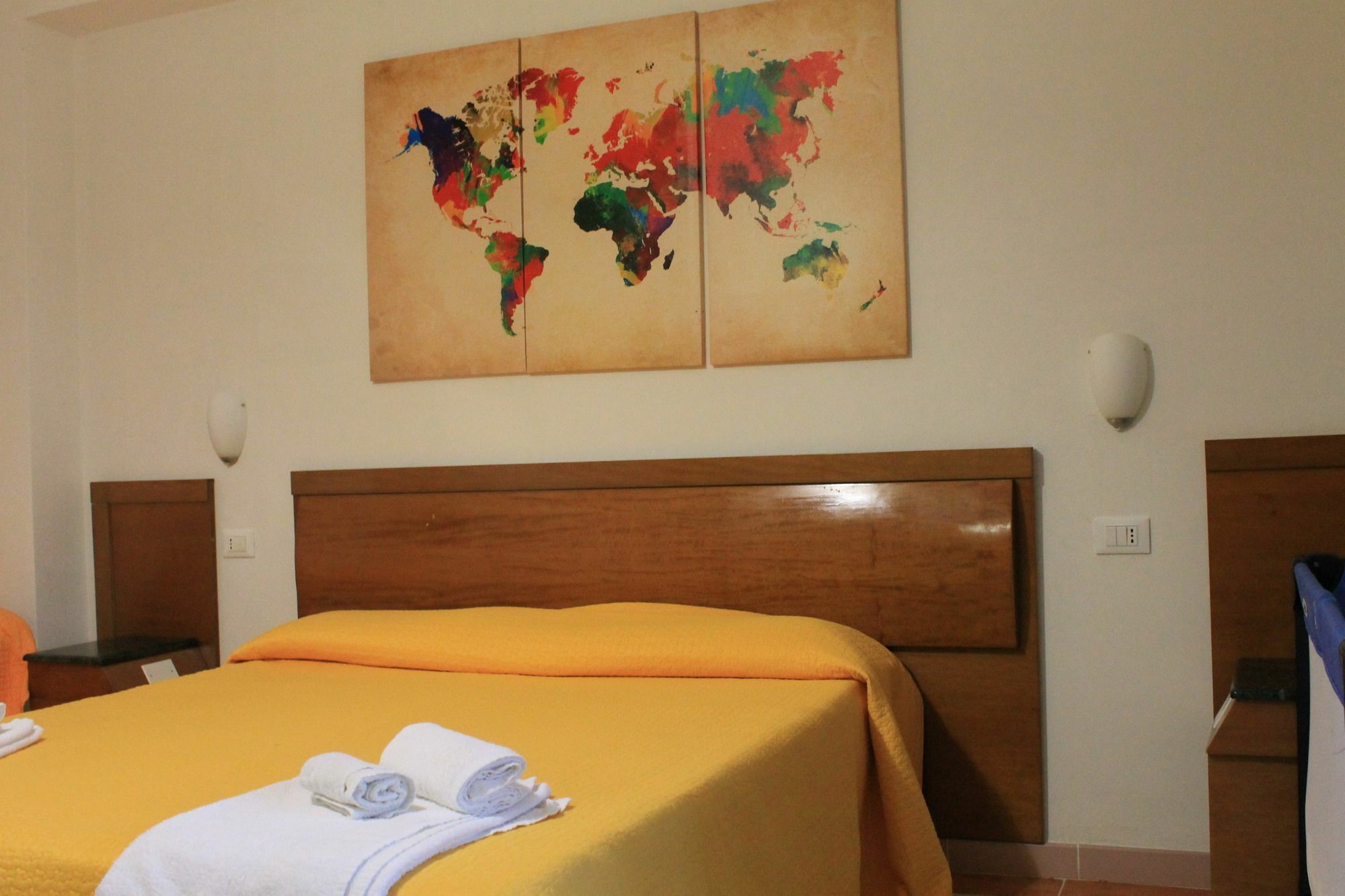 B&B Palazzo Manfredi Vieste, Fronte Mare Con Parcheggio Dış mekan fotoğraf